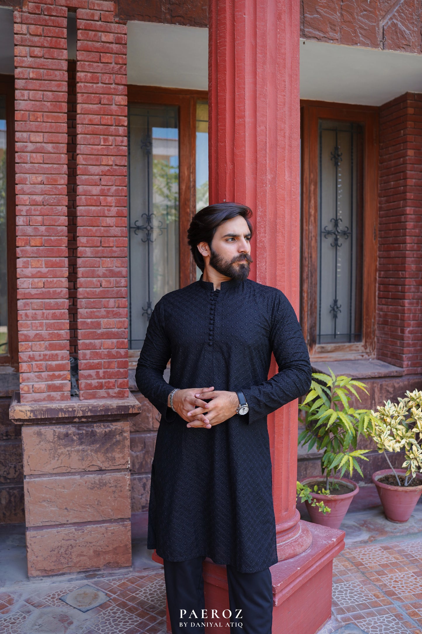 BLACK CHIKANKARI KURTA